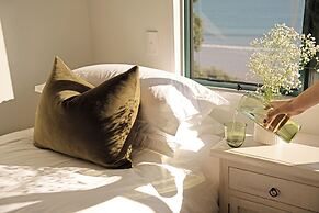 Sunlit Bay Villas