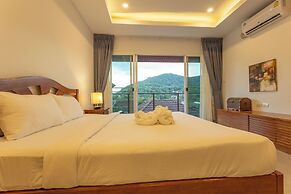 2Beds Award Winning Nai Han Beach c126