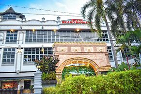 Hotel Grand Bandara