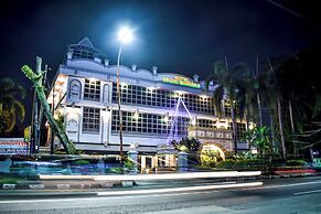 Hotel Grand Bandara