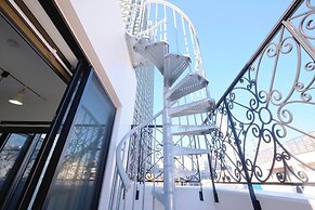 HJ PLACE TAKANAWA by Tranova