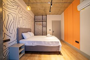Rudblu Suites
