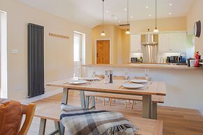 The Barn Longhope-Luxury Barn Conversion