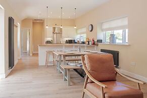 The Barn Longhope-Luxury Barn Conversion