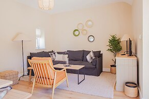 The Barn Longhope-Luxury Barn Conversion