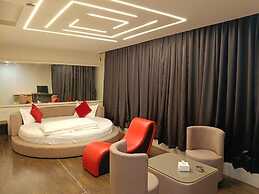 Aundh Elite Stay