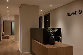 Blanco Athens Aparthotel