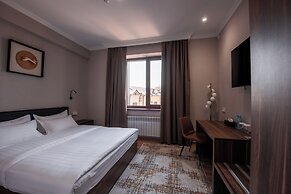 Silk Road Tashkent