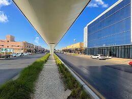 Arjan Park Azizia