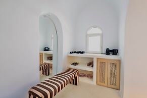 Bluewhite Suites & Villa Santorini