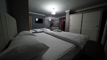 Ovit Hotel