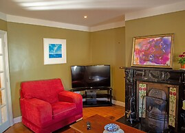 Dingle Town Holiday Home