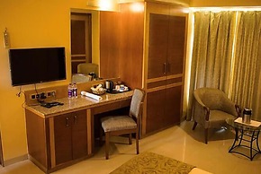 The Deccan Royaale