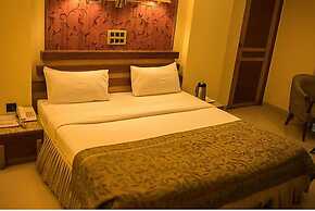 The Deccan Royaale