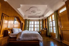 Hotel Kalpa Deshang