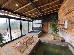 Lodge Colbun