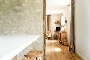 G te Singulier et Authentique Dans Ancienne Ferme