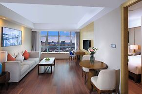 Cheng Du Wifc Suites -YYC Preferred