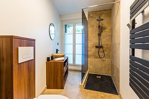 Atelier Ecusson - Premi re Conciergerie