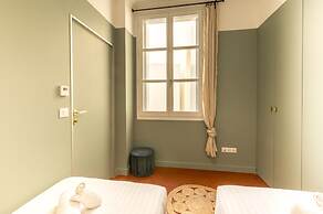 Suite Com die - Premi re Conciergerie