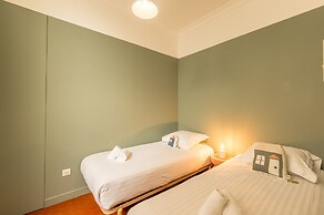 Suite Com die - Premi re Conciergerie
