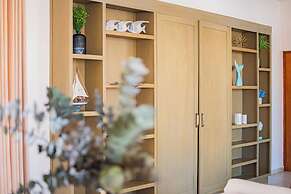 Condo Cortes
