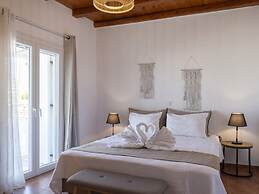 Myrsini Traditional Hillside Cottage