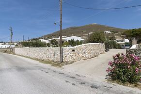 Theodora s Suite in Agios Charalampos