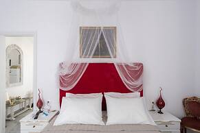 Ricos Two Bedroom House - Naoussa Paros