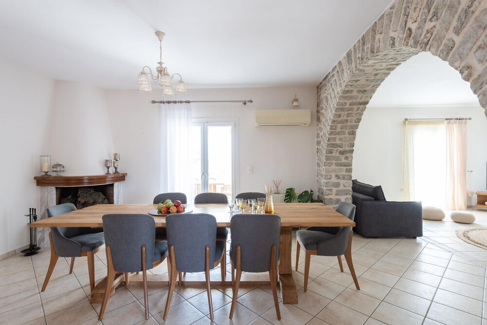 Sun and Salt 3bedroom House