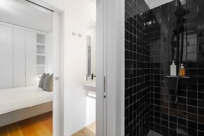 Urban Elegance: A Modern Haven In Lisbon'S Heart