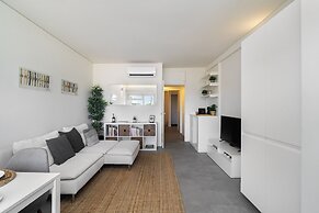 Study & Surf Carcavelos 1-Bed By Beach & Nova Sbe