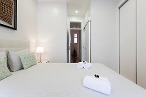 Alfama Spacious 2-Bed Near Feira Da Ladra