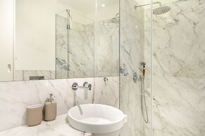 Timeless Luxury Porto W/ Ac & Elevator