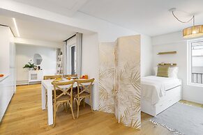 Urban Oasis: Modern Living With Parking & Ac