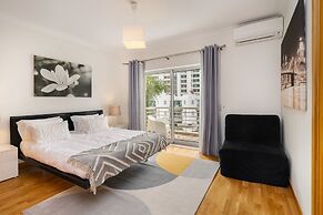 Family Holidays W/ S-Pool, Ac, Elevator & Garage