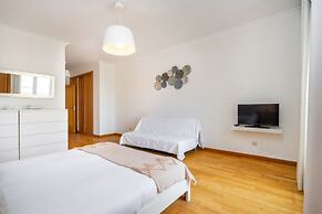 Family Holidays W/ S-Pool, Ac, Elevator & Garage
