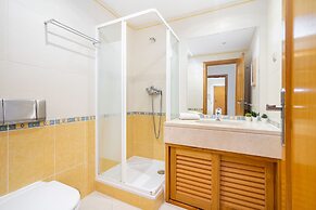 Family Holidays W/ S-Pool, Ac, Elevator & Garage