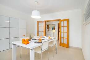 Family Holidays W/ S-Pool, Ac, Elevator & Garage