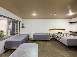 Nomad Living CR