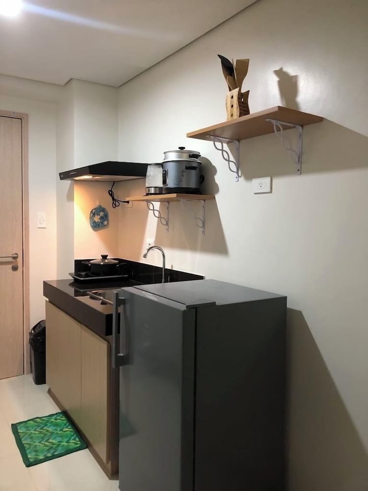 S&E condo