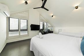 88 Steps Villa 4BR Seaside An Bang Beach