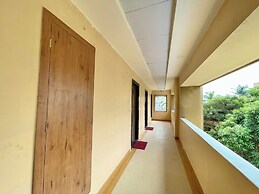 Hotel Rockbay-near sea beach & temple