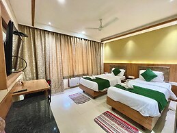 Hotel Rockbay-near sea beach & temple
