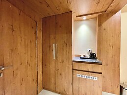 Hotel Rockbay-near sea beach & temple