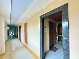 Hotel Rockbay-near sea beach & temple