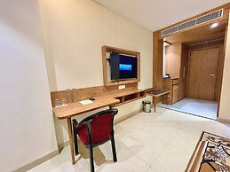 Hotel Rockbay-near sea beach & temple