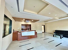 Hotel Rockbay-near sea beach & temple