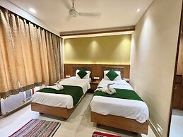 Hotel Rockbay-near sea beach & temple