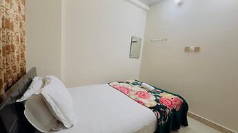 Hotel Labbaik Three Residential